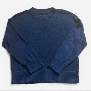Banana republic Navy Crewneck Sweater size L